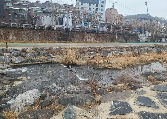 Sha 관악구 프라이빗 2룸하우스, 최대6인, 서울대벤처타운역5분 Willa